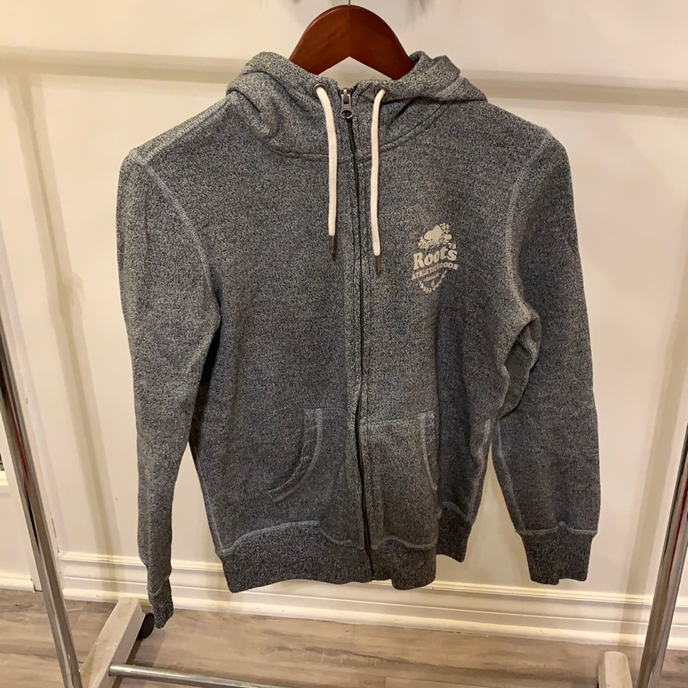 Roots zip up sweater
